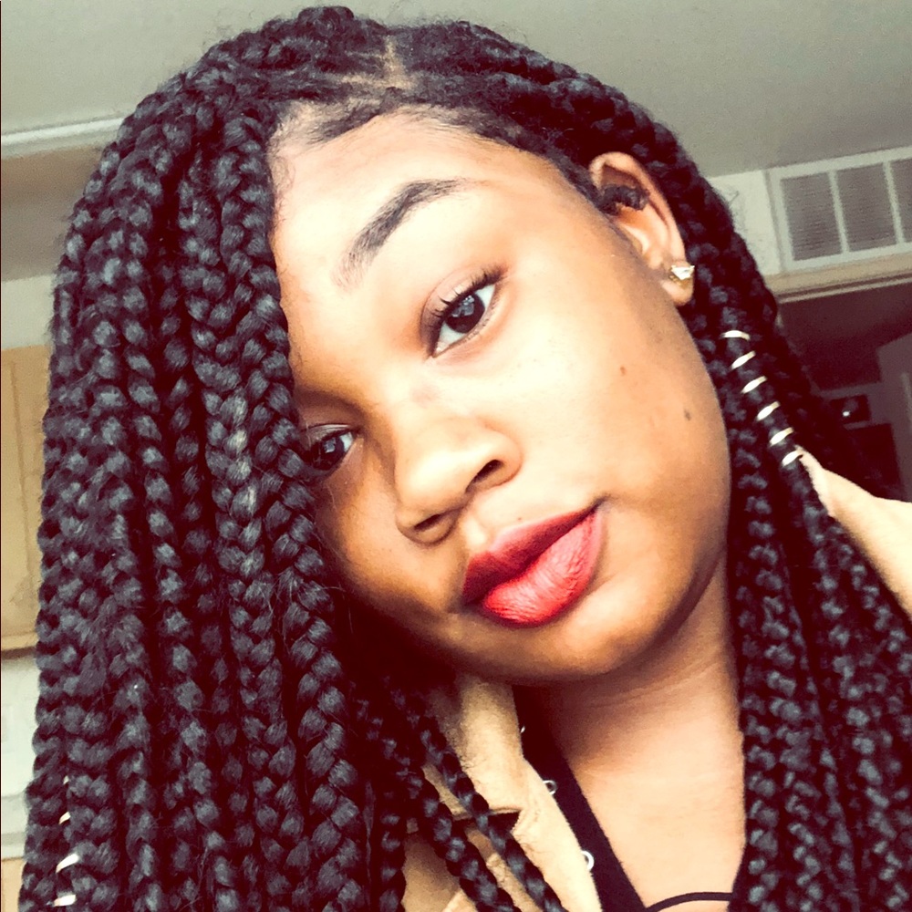 Meet your Posher, Tianna